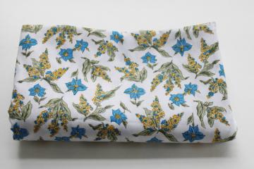 catalog photo of 70s vintage fabric, hippie girl gold & aqua wildflowers print cotton poly blend