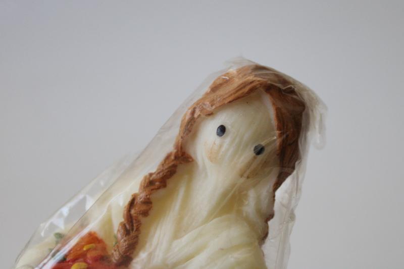 photo of 70s vintage figural candle, cornhusk doll girl, rustic cottagecore retro #3