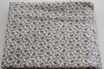 catalog photo of 70s vintage floral print cotton fabric, prairie girl cottagecore style flowers