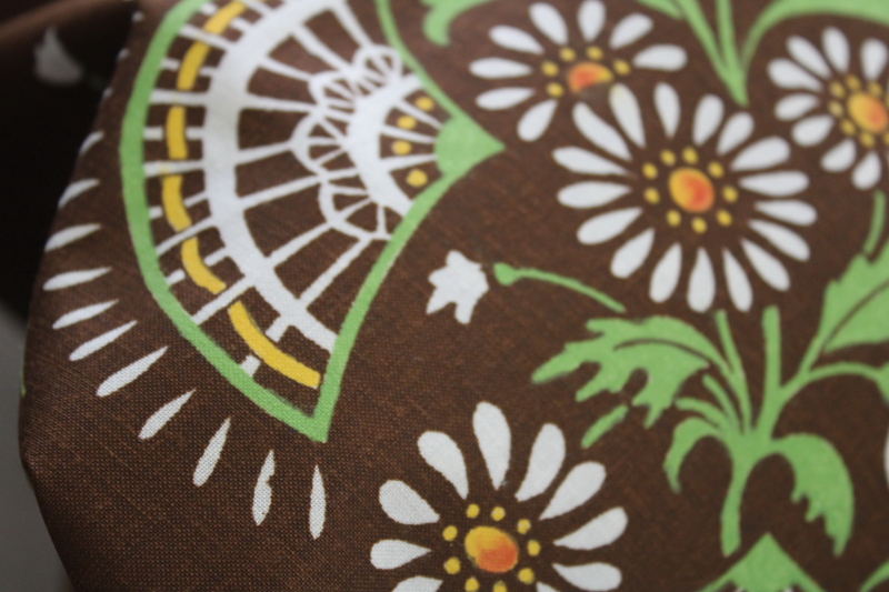 photo of 70s vintage granny cottage core tablecloth, hand painted daisy flowers on chocolate brown  #4