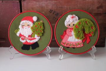 70s vintage hand stitched yarn embroidered pictures Santa & Mrs Claus hoop wall art Christmas decorations 