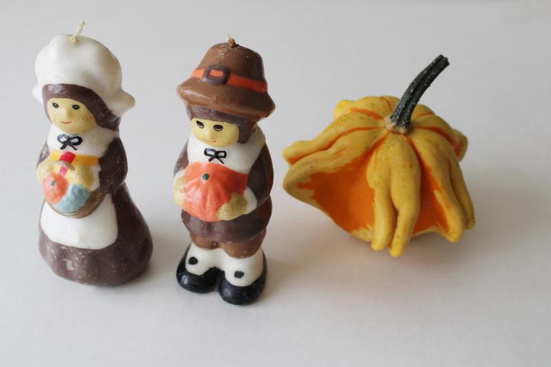 photo of 70s vintage holiday candles, Thanksgiving pilgrim boy & girl figural candle set #1