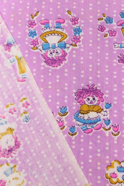 photo of 70s vintage quilting weight cotton fabric, Raggedy Ann dolls on lavender purple #4