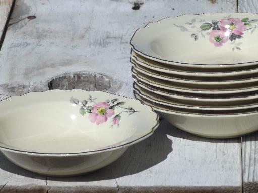 photo of 8 soup or cereal bowls, W S George Canarytone Lido pink and grey floral #2