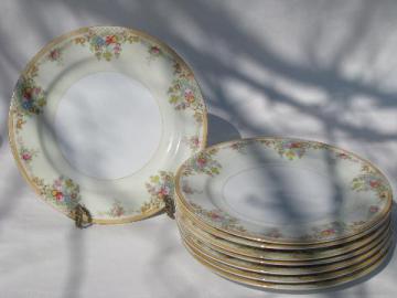 catalog photo of 8 vintage Japan porcelain china dinner plates, tiny flowers floral border