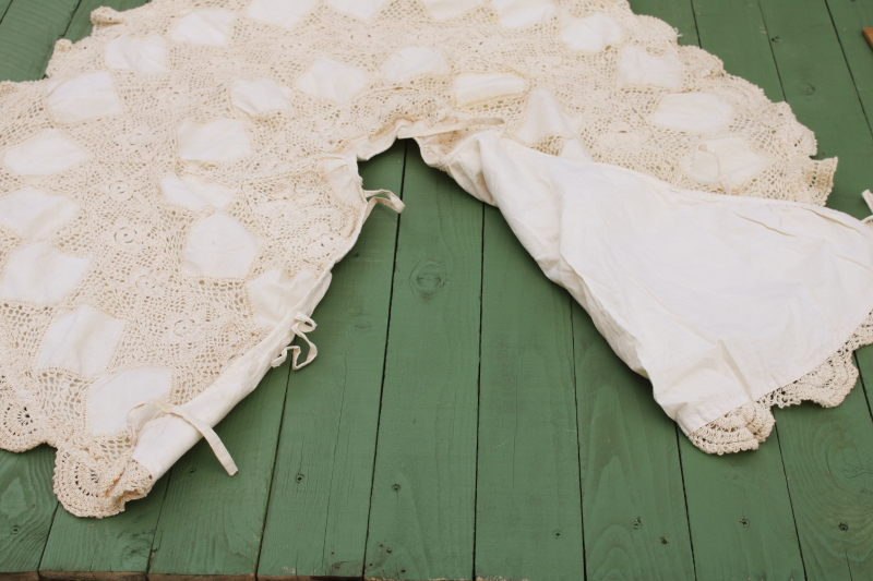 photo of 80s 90s vintage Christmas tree skirt, ivory cotton w/ crochet lace shabby chic farmhouse holiday  #5