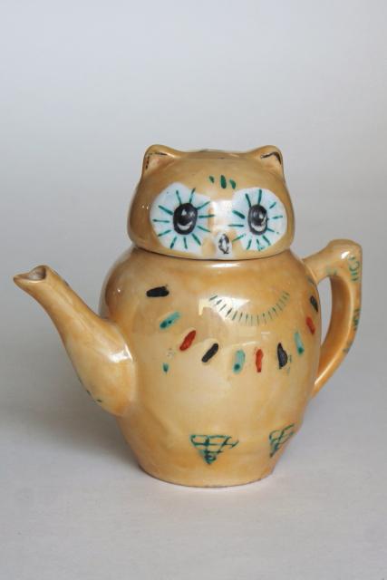 photo of 80s 90s vintage Pier 1 porcelain tea pot made in China, hand painted big eye cat or owl #1