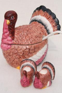 catalog photo of 80s 90s vintage Taiwan ceramic turkey dishes for Thanksgiving, soup tureen and candle holders