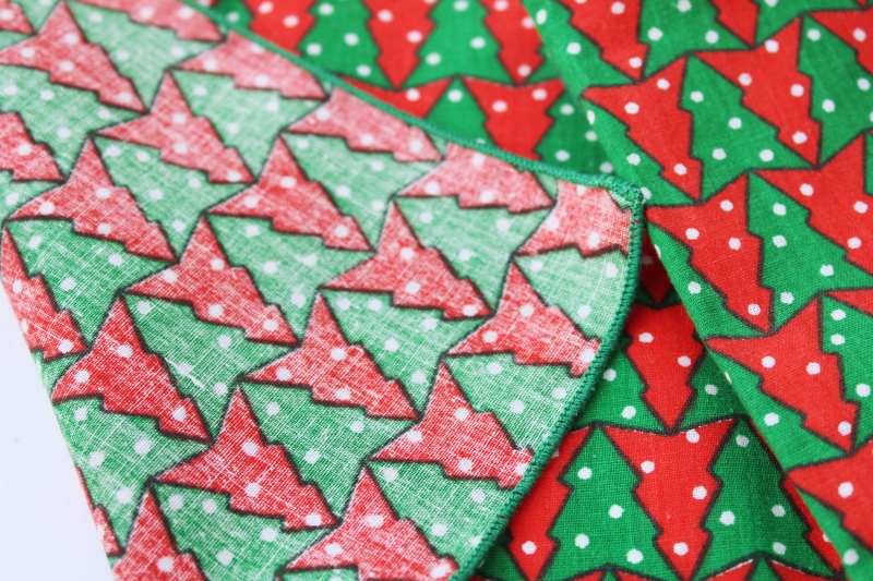 photo of 80s 90s vintage holiday napkins, mod op art red & green Christmas trees print poly cotton cloth napkins  #3