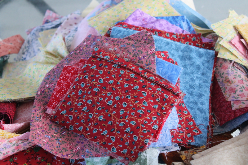 photo of 80s 90s vintage patchwork quilt pieces, lot of small blocks & strips pre-cut print cotton fabrics #9