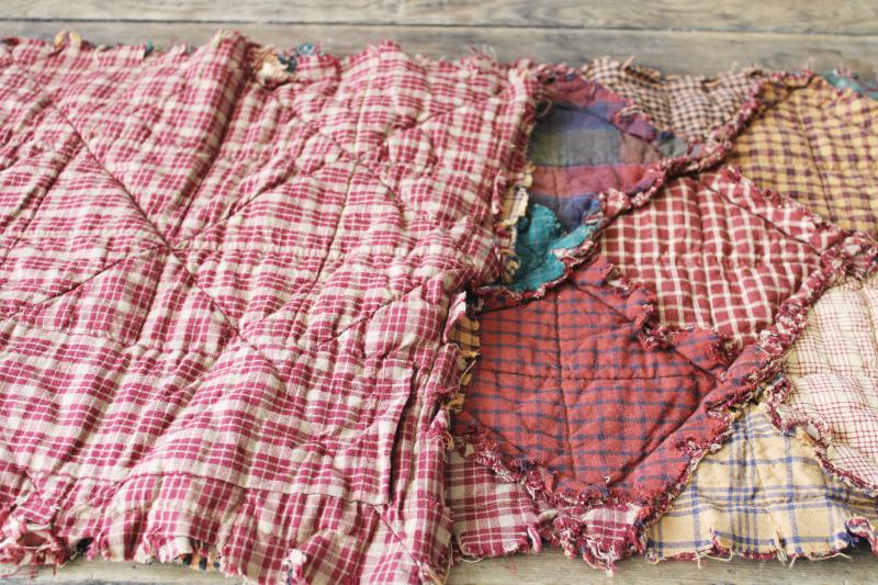 photo of 80s 90s vintage rag quilt cotton patchwork table runner, primitive country colors plaid #4