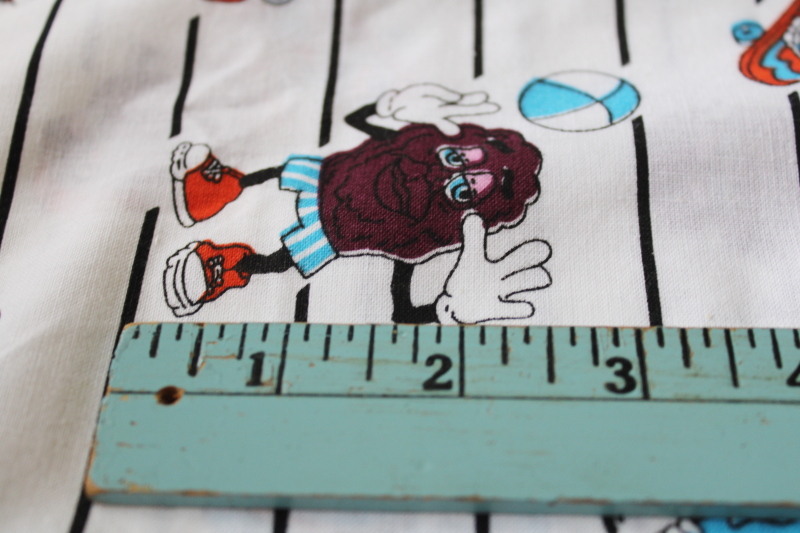photo of 80s vintage California Raisins cartoon print fabric, 1989 Stutz Horowitz yardage  #6