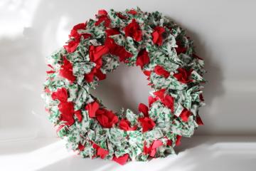 80s vintage Christmas wreath, cottagecore holiday rag wreath cotton fabric red & holly print 