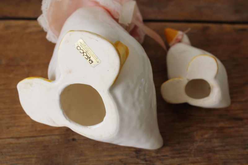 photo of 80s vintage Enesco Taiwan ceramic geese figurines, porch goose style mama goose in bonnet, baby w/ bow  #5