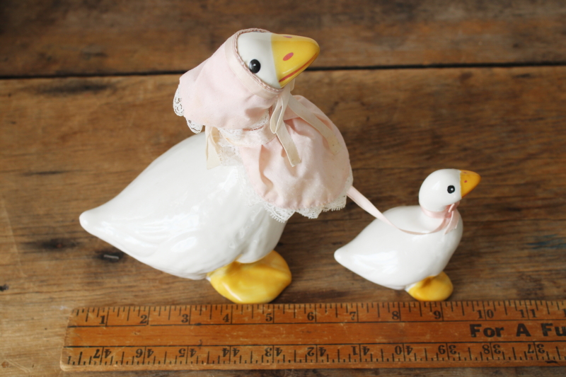 photo of 80s vintage Enesco Taiwan ceramic geese figurines, porch goose style mama goose in bonnet, baby w/ bow  #7