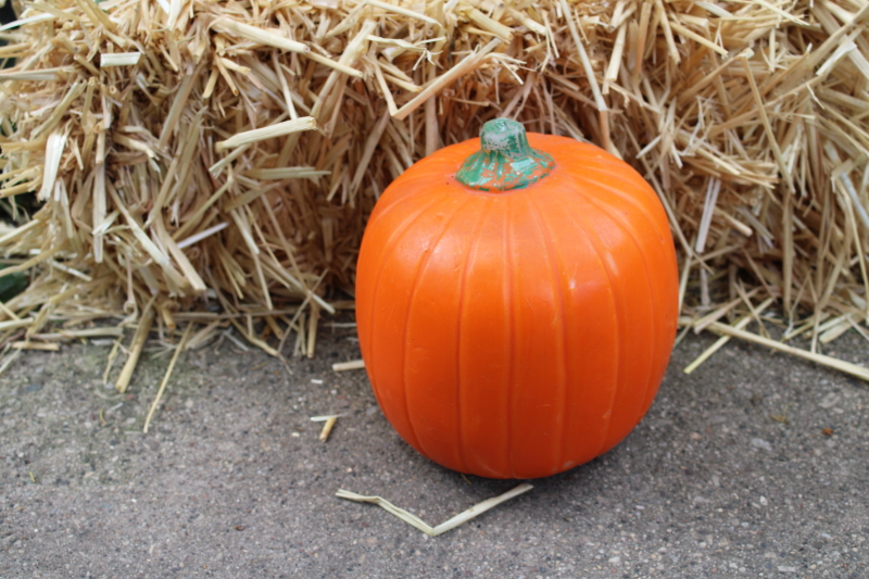 photo of 80s vintage Halloween candle BIG jack o lantern figural candle whipped wax pumpkin  #3