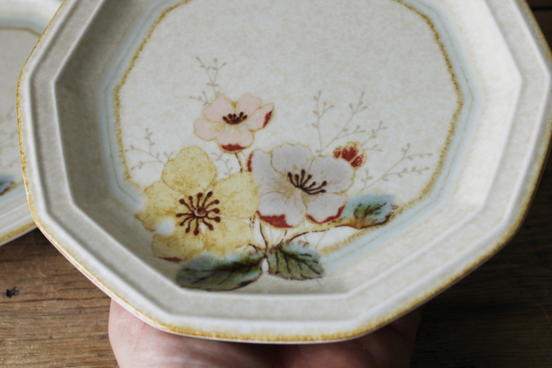 photo of 80s vintage Mikasa Japan stoneware salad or dessert plates, Firenze floral in soft colors hexagon shape  #2