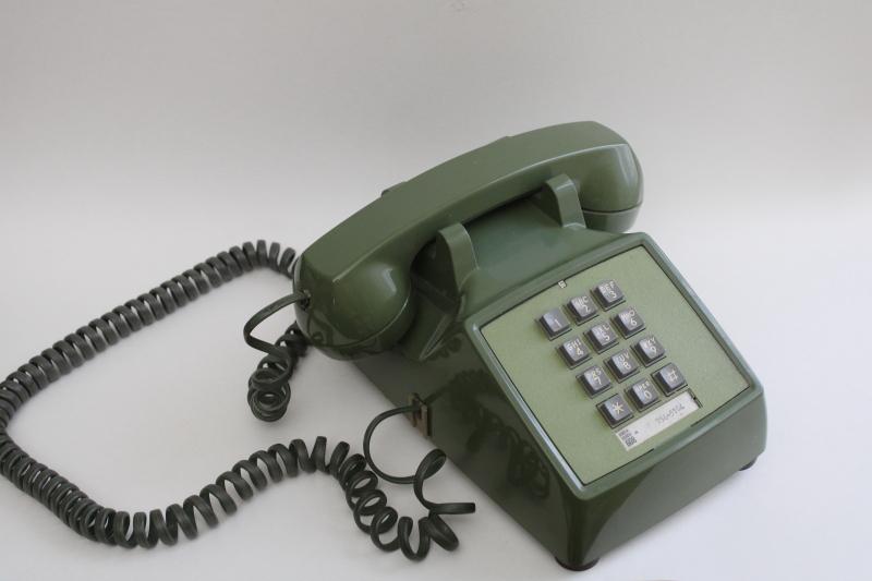 photo of 80s vintage avocado green telephone, Bell 2500DM modular touch tone phone, works! #1