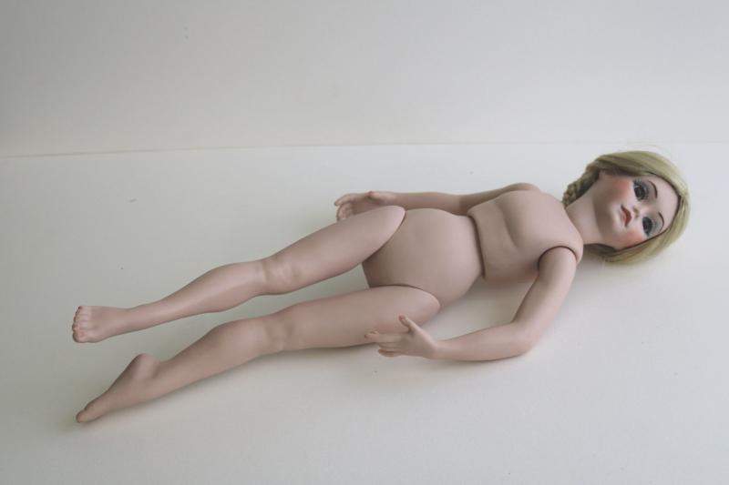 photo of 80s vintage bisque china ballerina doll, en pointe dancer poseable arms & legs #7