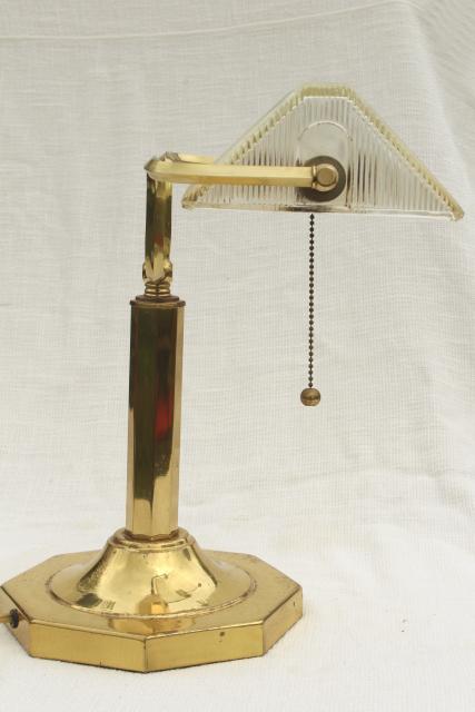 photo of 80s vintage brass bankers lamp, desk light w/ clear ribbed prismatic glass shade #4