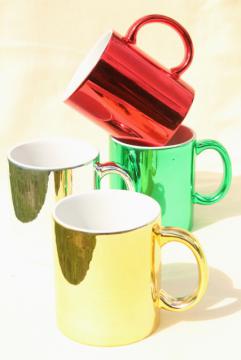 catalog photo of 80s vintage ceramic mugs, Christmas red, green, gold, silver metallic foil