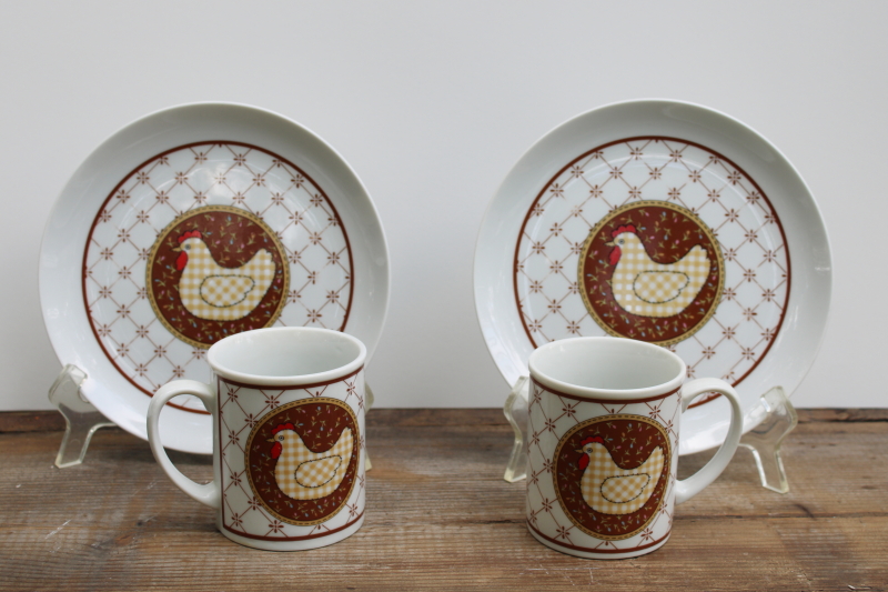 photo of 80s vintage ceramic plates & mugs, brown gingham chickens quilt print Calico Japan #1