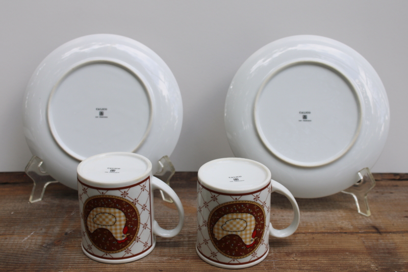 photo of 80s vintage ceramic plates & mugs, brown gingham chickens quilt print Calico Japan  #5