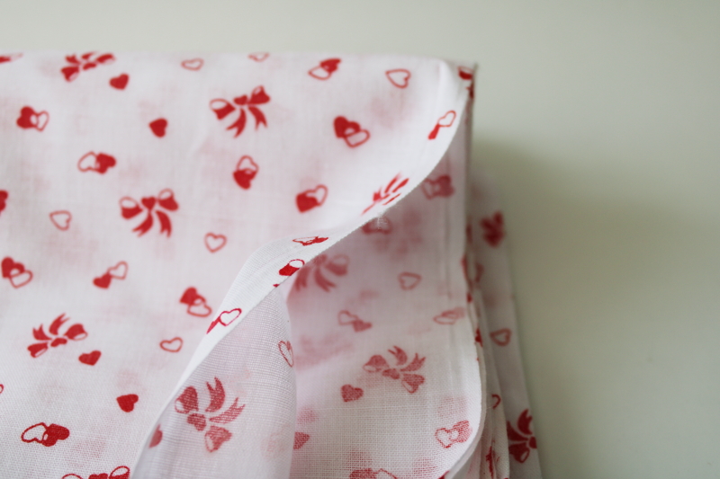 photo of 80s vintage cotton fabric, red hearts & bows print on white Valentines day #3