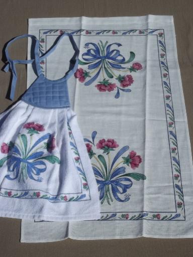 photo of 80s vintage country blue print kitchen linens,  never used towels lot #2