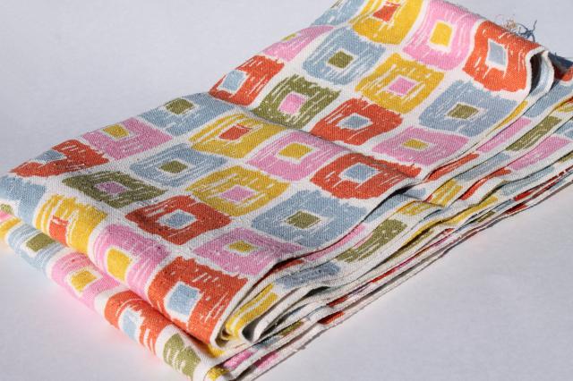 photo of 80s vintage fabric, linen weave retro pastel pink blue yellow mod cubist squares print #4