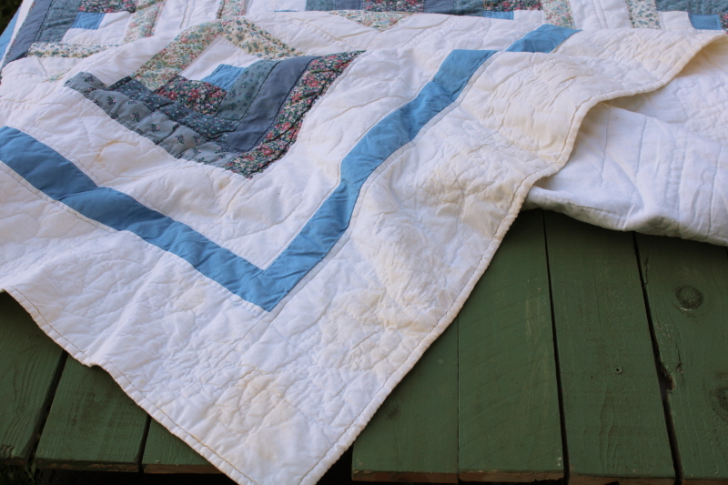 photo of 80s vintage log cabin quilt, soft cotton patchwork prairie country flowered calico prints blues #7