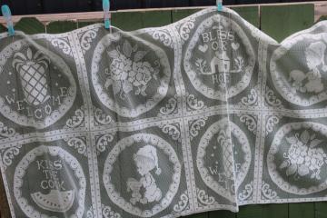 catalog photo of 80s vintage poly lace fabric, cut & sew blocks for pillows or embroidery hoop art retro cottage style 