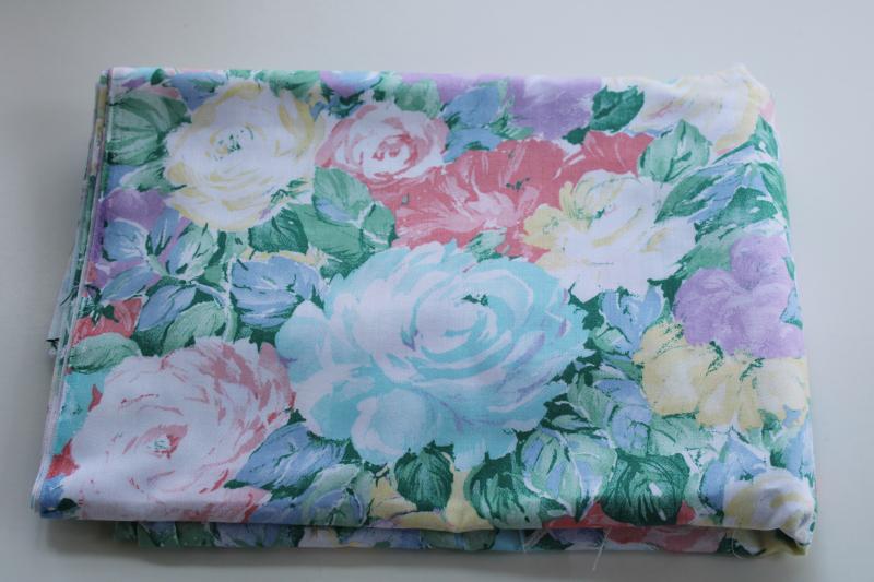 photo of 80s vintage roses floral cotton fabric, Peter Pan print soft pastel colors #1