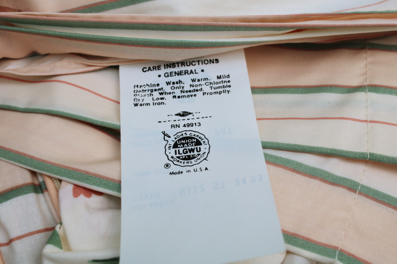 photo of 90s vintage Company Store all cotton bedding, full duvet cover, skirt & shams blush / green floral & stripe  #9