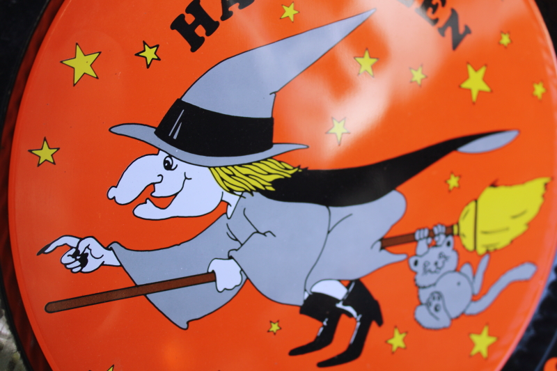 photo of 90s vintage Halloween, happy witch w/ cat print metal tray, wall decor or party plate  #3