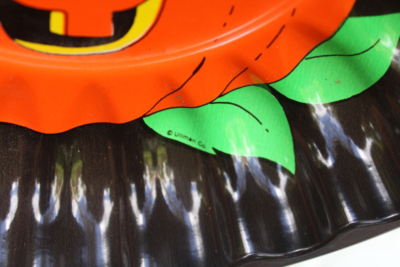 photo of 90s vintage plastic Halloween candy bowls, black cat jack o lantern, pumpkin face  #5