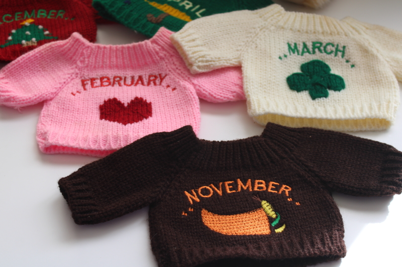 photo of 90s vintage teddy bear with knitted sweaters every month of the year, holiday seasonal decorations  #4