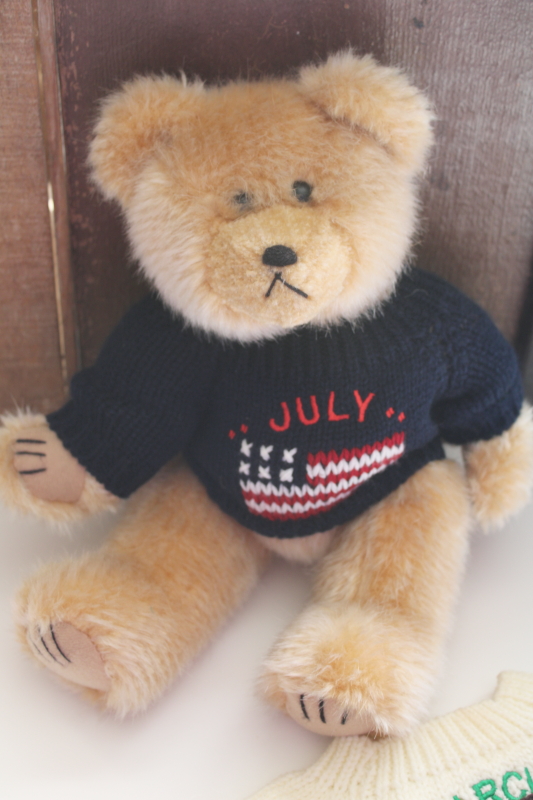 photo of 90s vintage teddy bear with knitted sweaters every month of the year, holiday seasonal decorations  #8