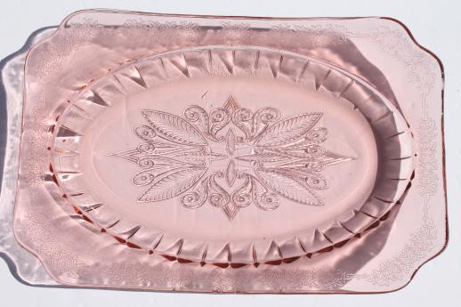 photo of Adam pattern pink depression glass platter or tray, 1930s vintage #2