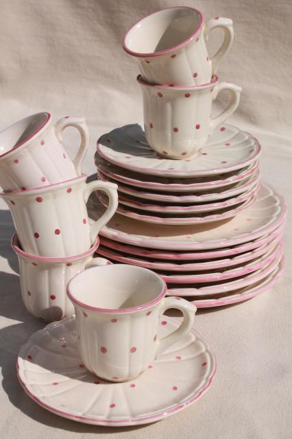 photo of Alcobaca Portugal pottery, demitasse espresso coffee cups & plates, pin dots in pink #3