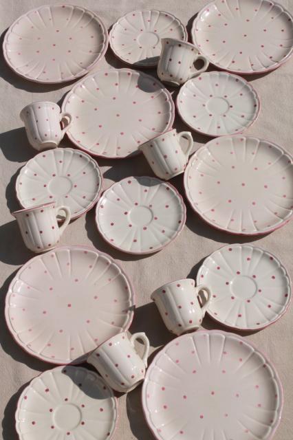 photo of Alcobaca Portugal pottery, demitasse espresso coffee cups & plates, pin dots in pink #4