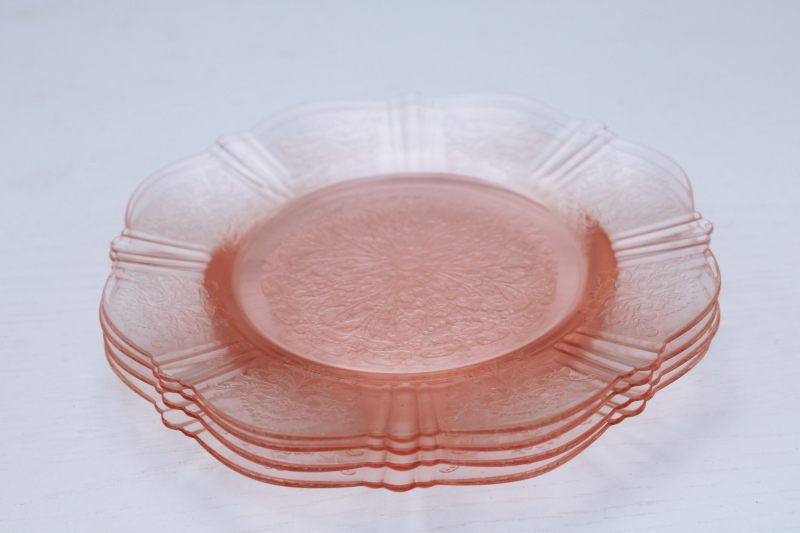 photo of American Sweetheart MacBeth Evans pink depression glass plates 1930s vintage set of 4 bread & butter #5