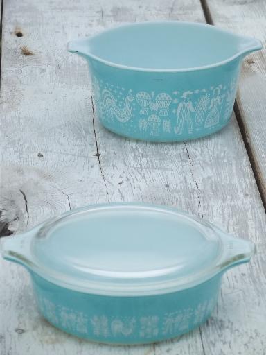 photo of Amish butter print  Pyrex casseroles, vintage aqua blue & white Pyrex #2