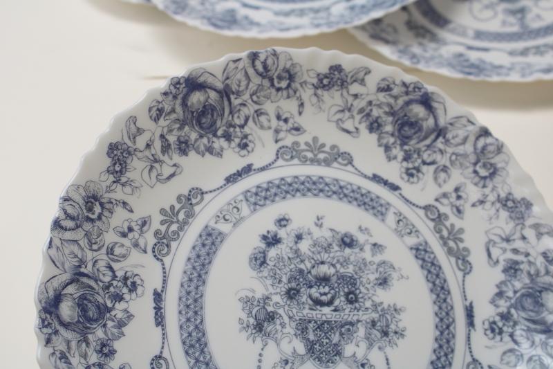 photo of Arcopal Honorine pattern dinner plates, French blue & white toile Arcoroc glassware #3