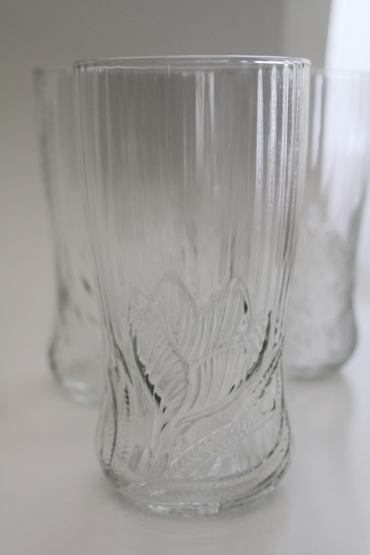 photo of Arcoroc Canterbury vintage French glass tumblers crystal clear embossed floral #2