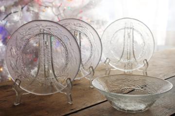 catalog photo of Arcoroc Christmas tree holly border vintage crystal clear glass bowls set of 4 