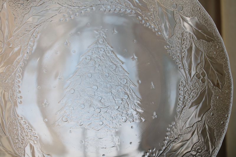 photo of Arcoroc Christmas tree holly border vintage crystal clear glass dinner plates set of 4  #2