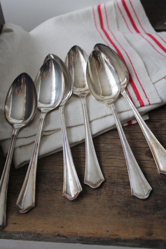 photo of Ashley AKA Vernon 1920s vintage Oneida silver plate flatware set in wood case #13