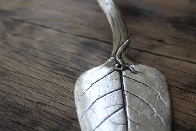 photo of Basic Spirit Canada handcrafted cast pewter, rustic twig & leaf cake server #2