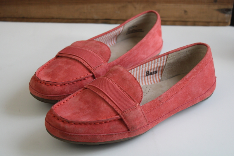 photo of Bass Becky preppy penny loafers womens size 10 slip on driving mocs flats coral suede leather #1